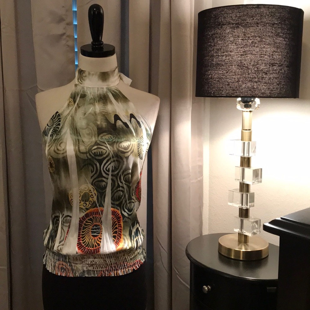 NWOT MULTICOLORED TOP